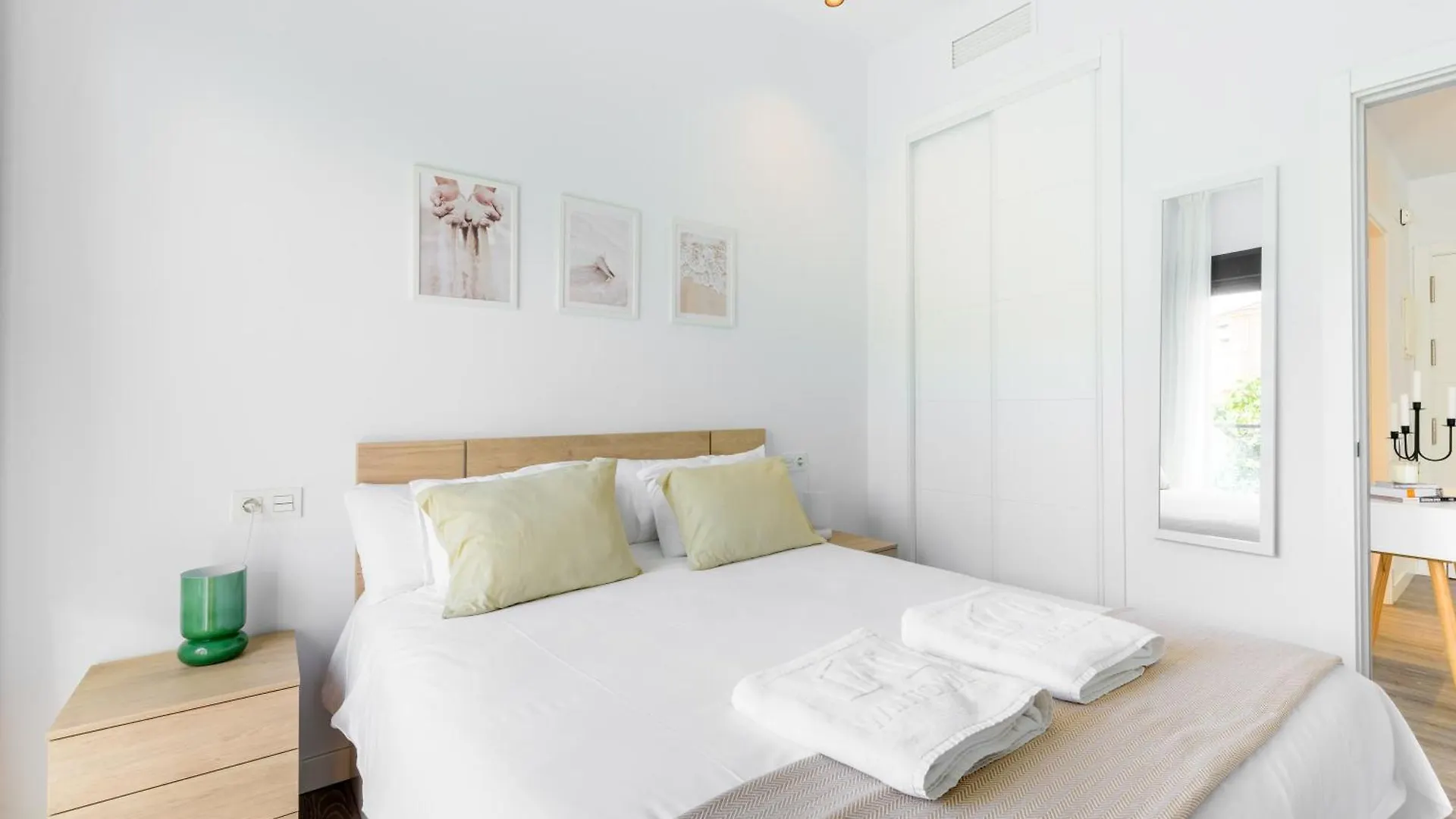 Wintowinrentals Twin Charm Malaga Centro, Encanto Y Confort Junto Al Casco Antiguo 0*,