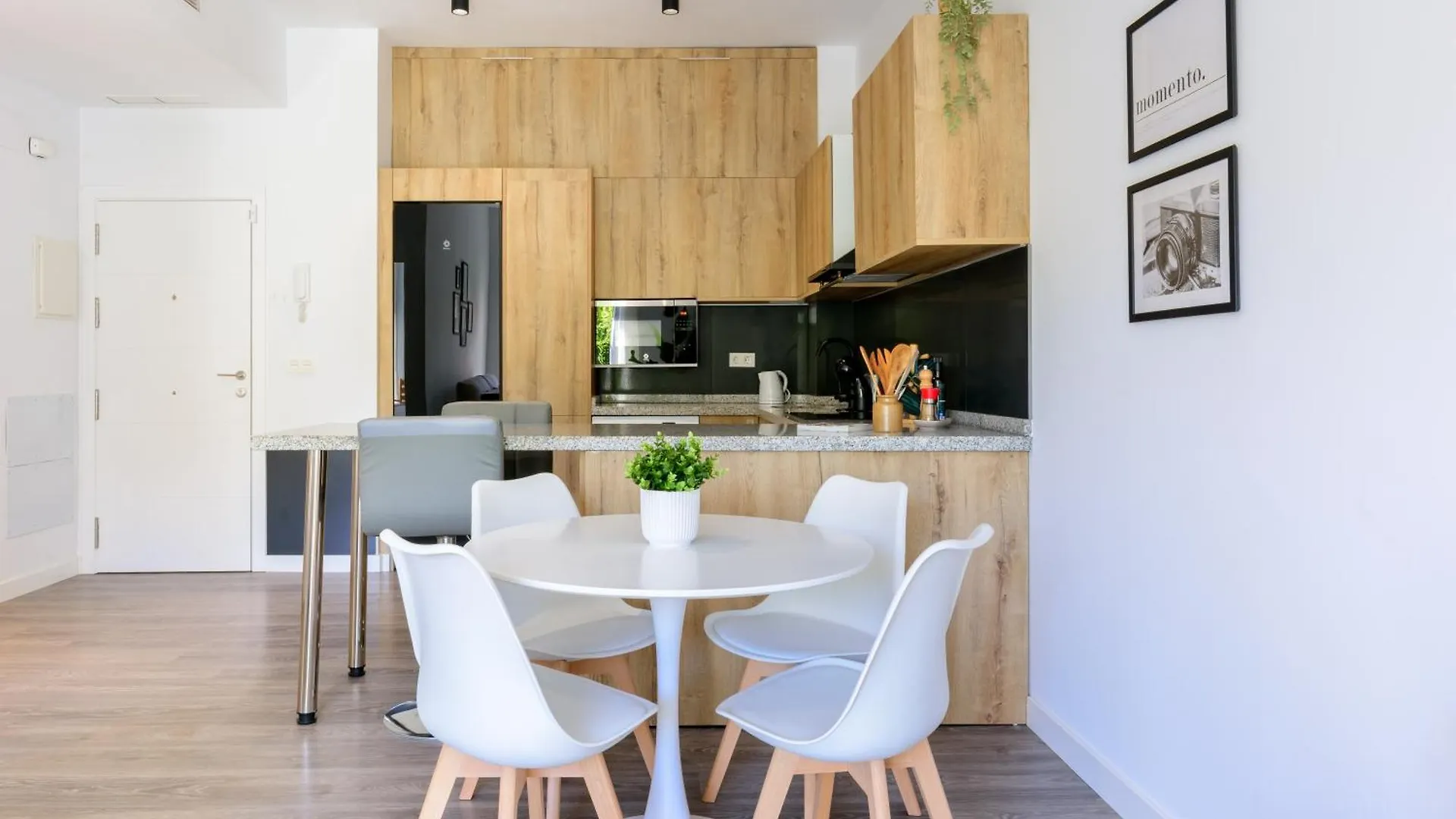 Wintowinrentals Twin Charm Malaga Centro, Encanto Y Confort Junto Al Casco Antiguo 0*,  스페인